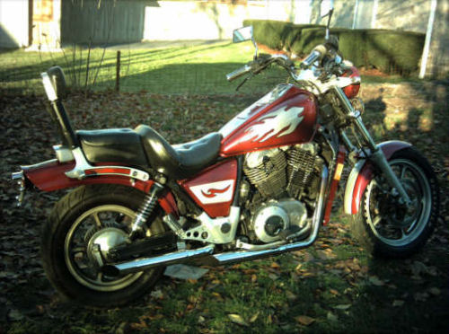 Motorcycle Picture of a 1986 Honda Shadow VT1100C