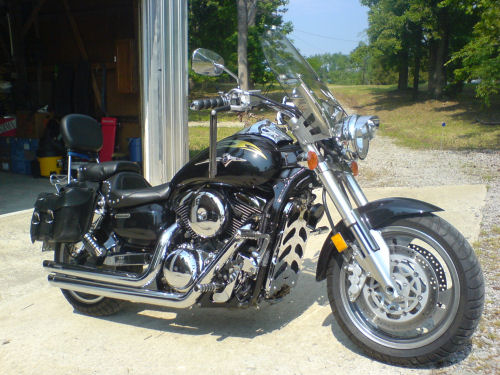 Motorcycle Picture of a 2004 Kawasaki Mean Streak 1600