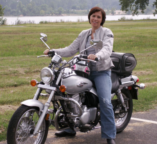 Women on Motorcycles Picture of a 2007 Kawasaki 125cc