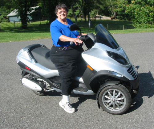 Women on Motorcycles Picture of a 2007 Piaggio MP3 250 motor scooter