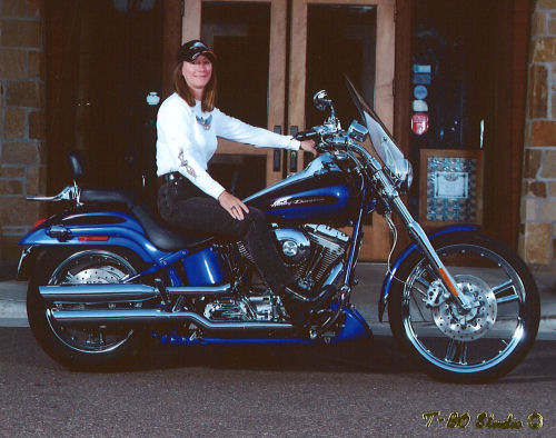 Motorcycle Picture of a 2004 Harley-Davidson Screamin' Eagle Deuce