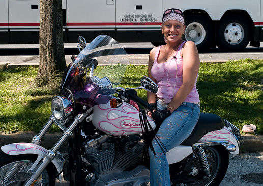 Women on Motorcycles Picture of a 2005 Harley-Davidson Sportster Custom