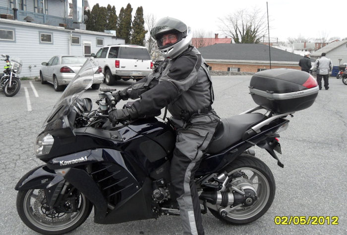 Motorcycle Picture of the Week for Men on Motorcycles - 2010 Kawasaki Concours 14