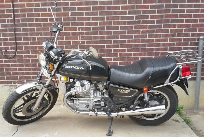 Motorcycle Picture of a 1981 Honda CX500D Deluxe