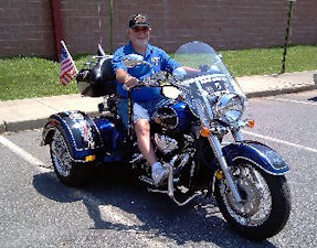 Motorcycle Picture of a 2005 Suzuki C50 Trike