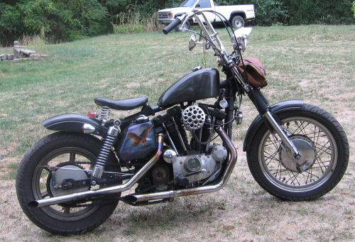 Motorcycle Picture of a 1972 Harley-Davidson Ironhead Bobber