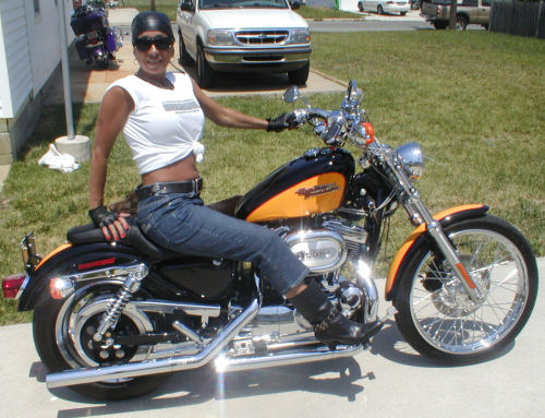 Motorcycle Picture of the Week for Women - 2008 Harley-Davidson Sportster 1200C