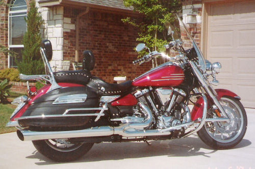 Motorcycle picture of a 2007 Yamaha Stratoliner S